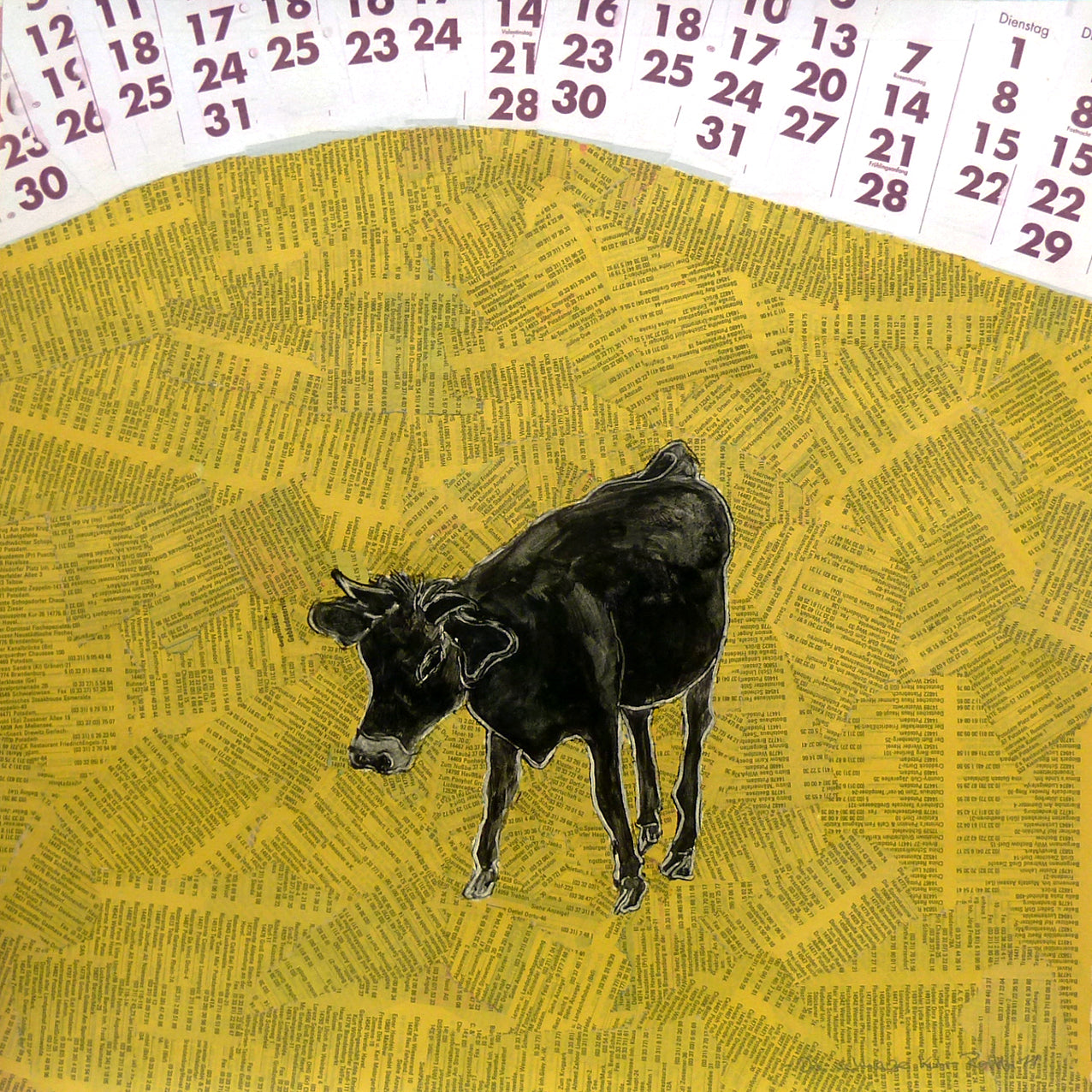 Original Malerei Mischtechnik / Collage und Zeichnung von Beret Hamann, Titel „Die schwarze Kuh“ – Kuh auf gelber Collage aus Adressbuch, im Hintergrund Collage aus Kalenderblättern, Titel und Signatur unten rechts, erhältlich bei Galerie Waldbach - What The Artist Made