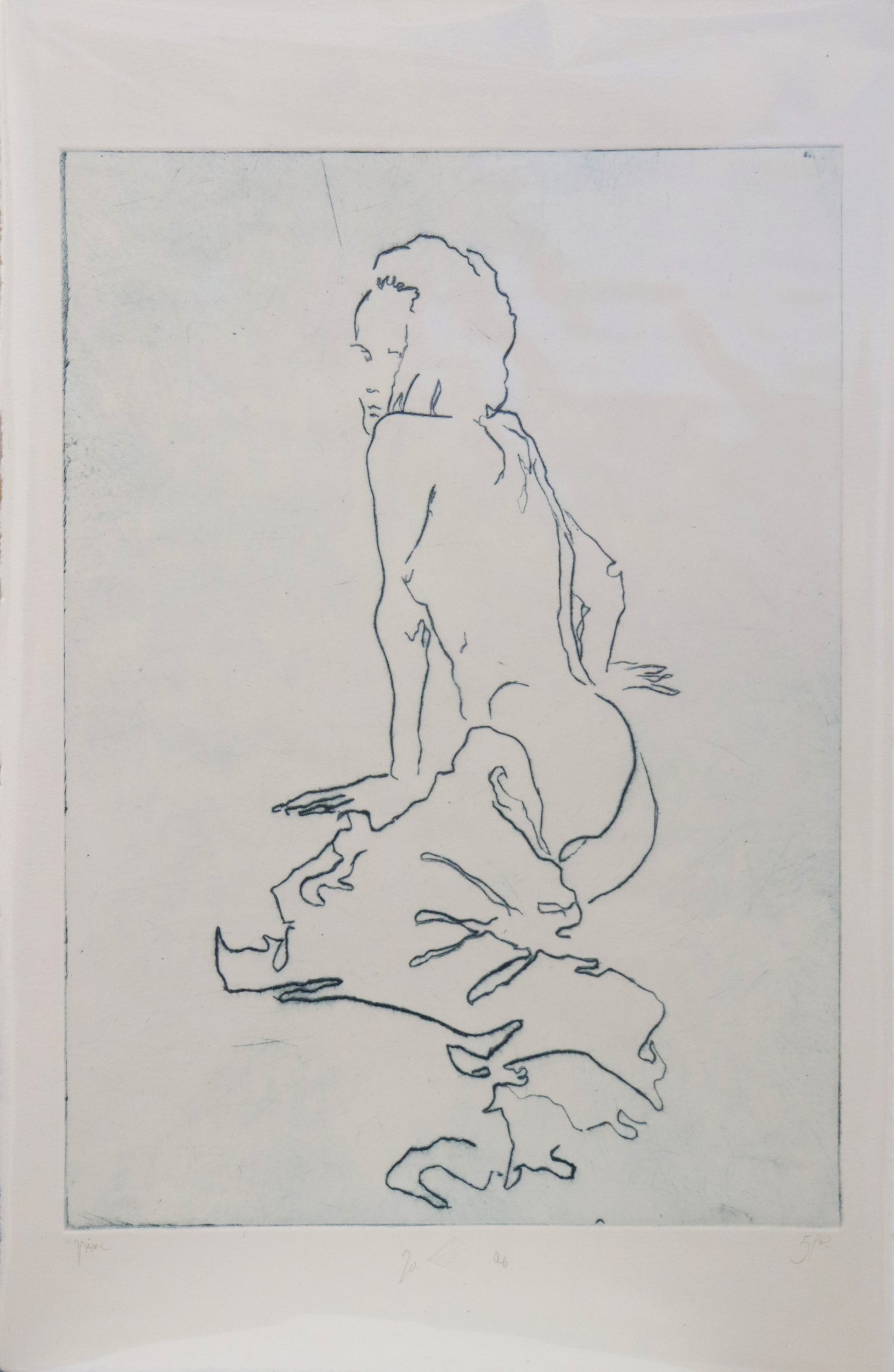 Original Radierung von Frank Lindenberg, Titel: "Nixe". Motiv eines weiblichen Aktes, den Rücken zum Betrachter gewandt, über die Schulter schauend,  Stoff unterhalb des Gesäßes bis zu den Füßen, erhältlich bei Galerie Waldbach - What The Artist Made