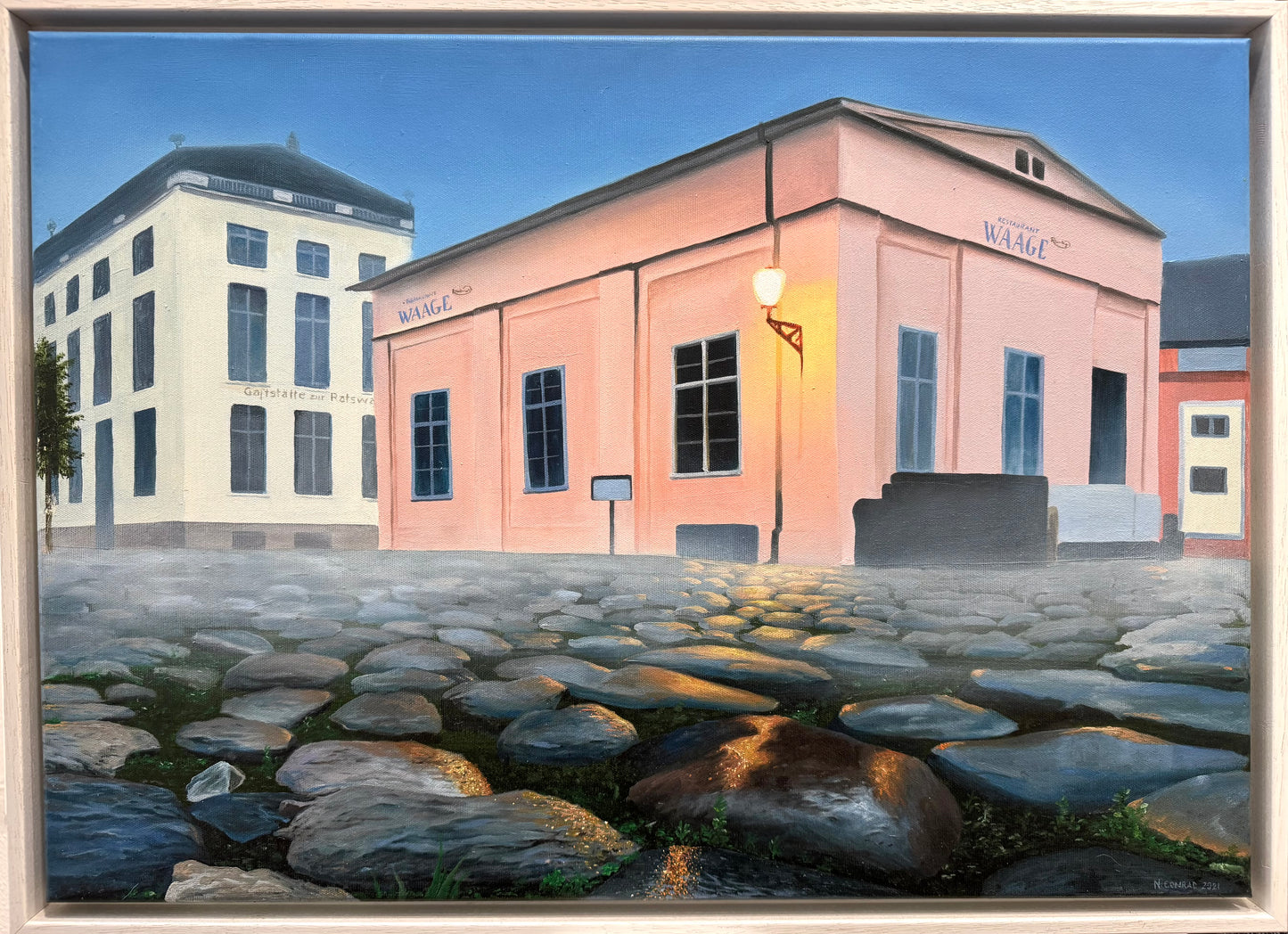 Original Öl-Malerei, Gemälde von Nadine Conrad, Titel „Neuer Markt“ – realistische Malerei, Stadtansicht von Potsdam Neuer Markt, Pflastersteine, Sicht auf die Ratswaage, Öl auf Leinwand, erhältlich bei What The Artist Made