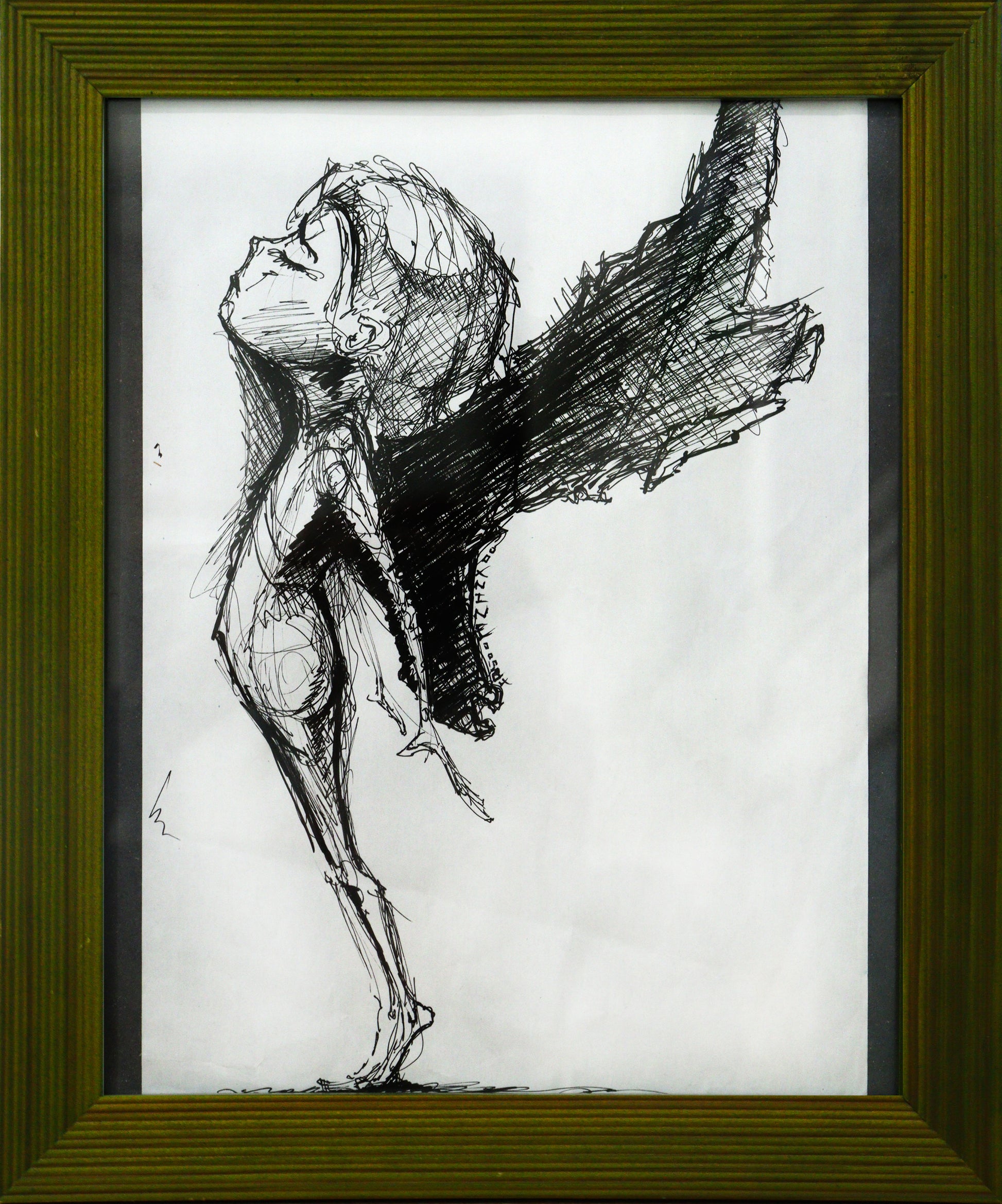 Original Mixed-Media von XNine, Graffiti-Künstler aus Potsdam, ohne Titel. Ausdrucksstarkes emotionales Porträt einer Person/Mädchen mit aufgerichtetem Stand in Seitenansicht. Hinter dem Mädchen ist eine dunkle Fläche, die an Flügel erinnert. Gerahmt, erhältlich bei Galerie Waldbach - What The Artist Made